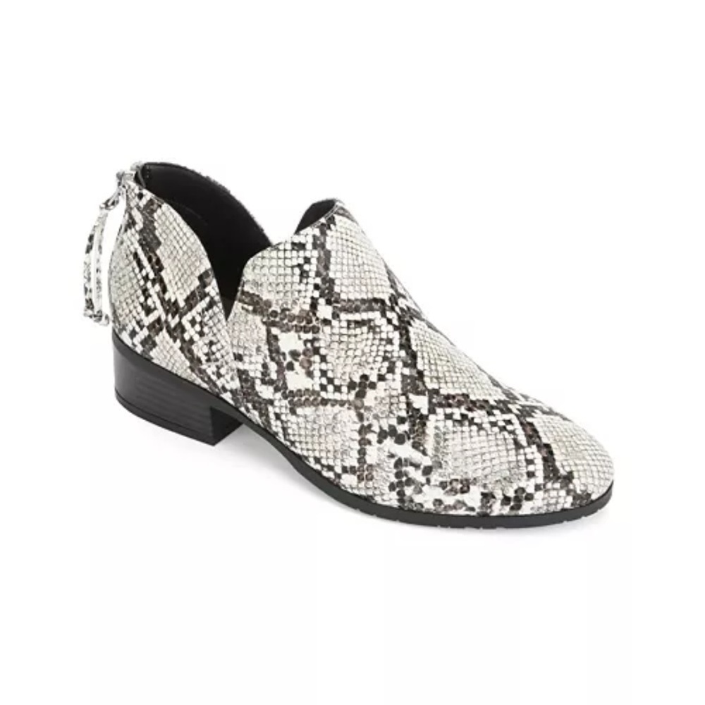 Kenneth Cole Resction Snakeskin Patterned Women's booties